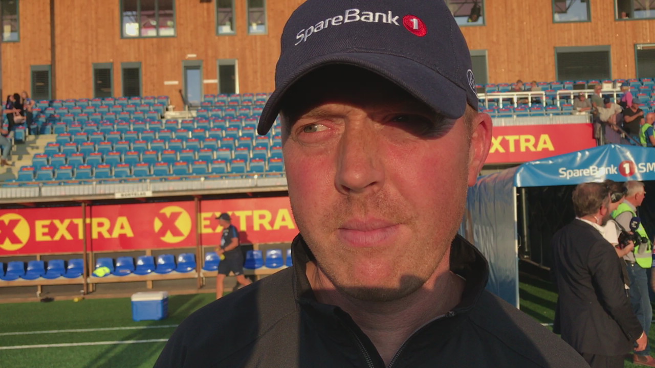 0077CE7C-DB42-4F0A-AD8C-402592AEEE6B.MOV